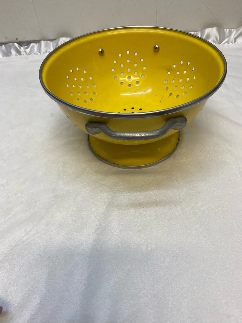 Multi purpose 1 quart colander strainer